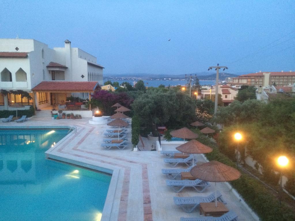 Arinnanda Hotel Cesme Exterior photo